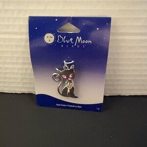 Blue Moon Beads Cat Pendant with Pink Accents